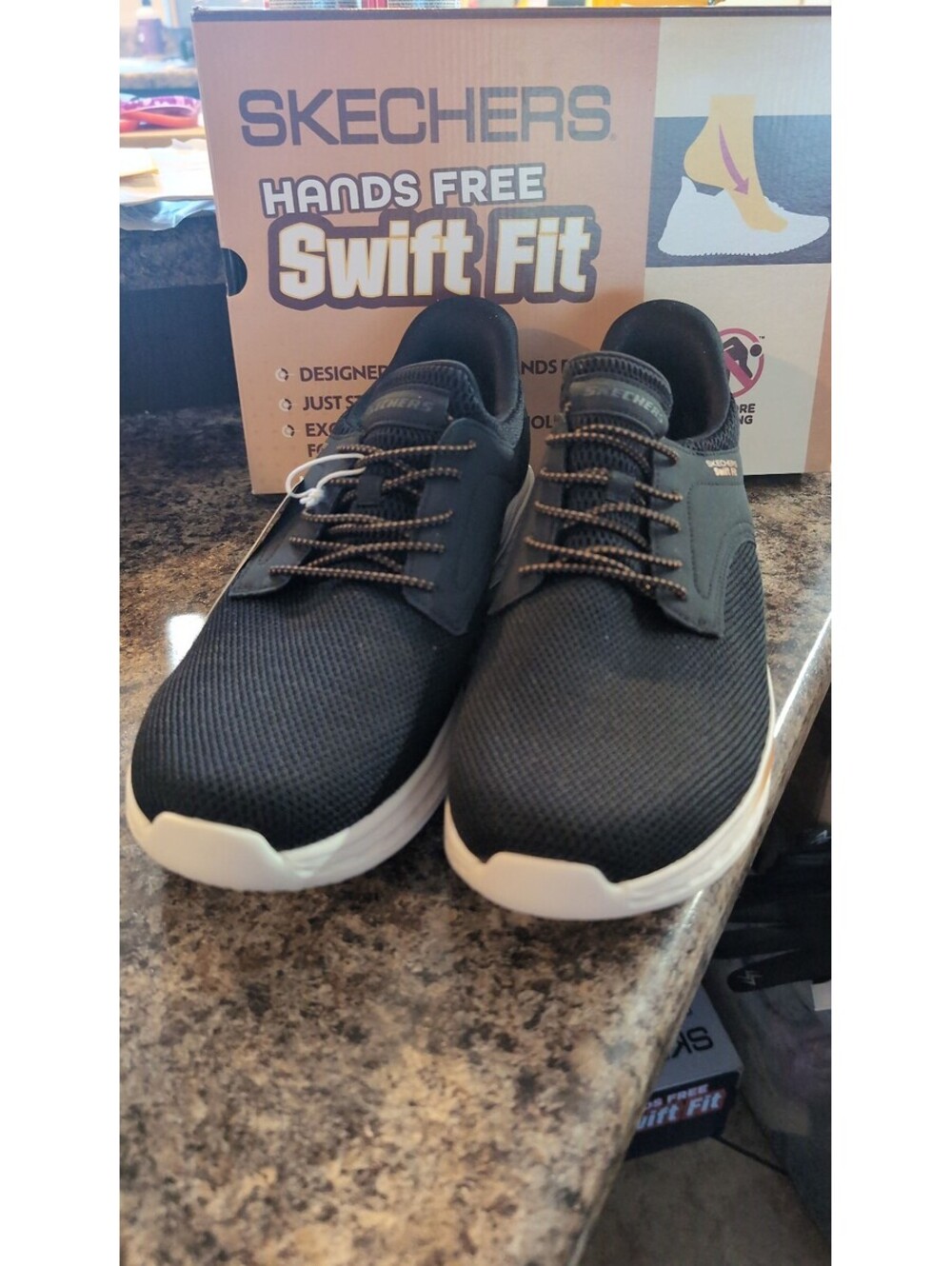 Skechers hands-free swift fit men's